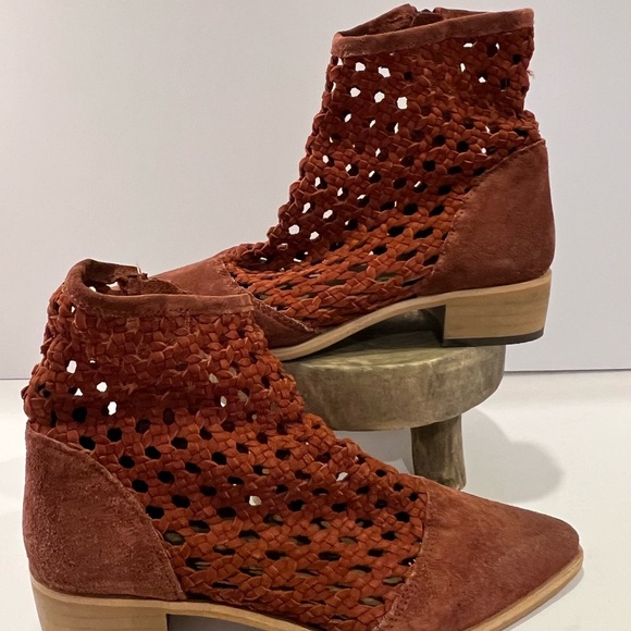 Rebels Brown Ankle Booties with Perforated Design 8 - Picture 1 of 7